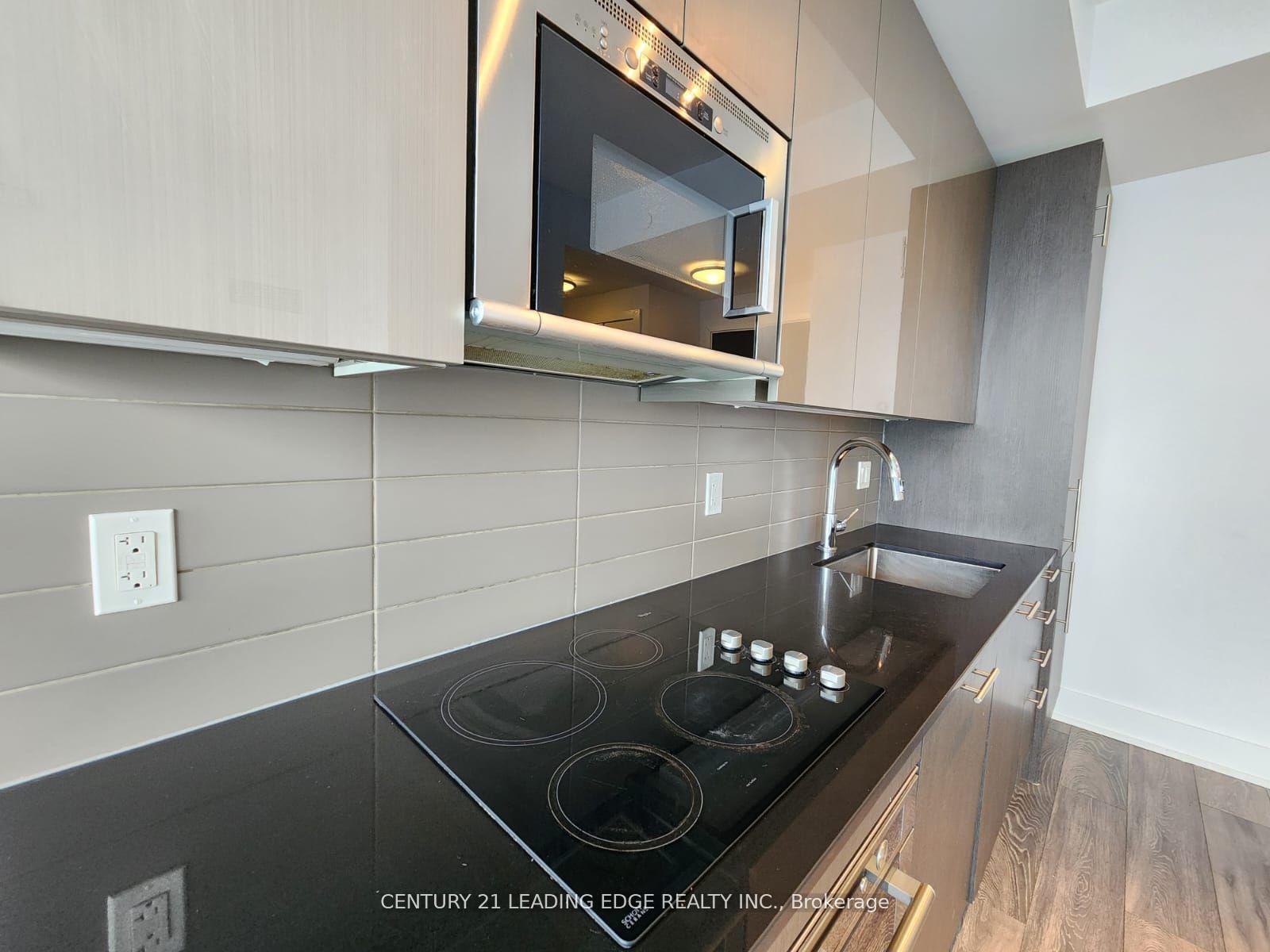 Photo 6 of Unit 3010, 403 Church Street, Toronto, Church-Yonge Corridor — HOMEH
