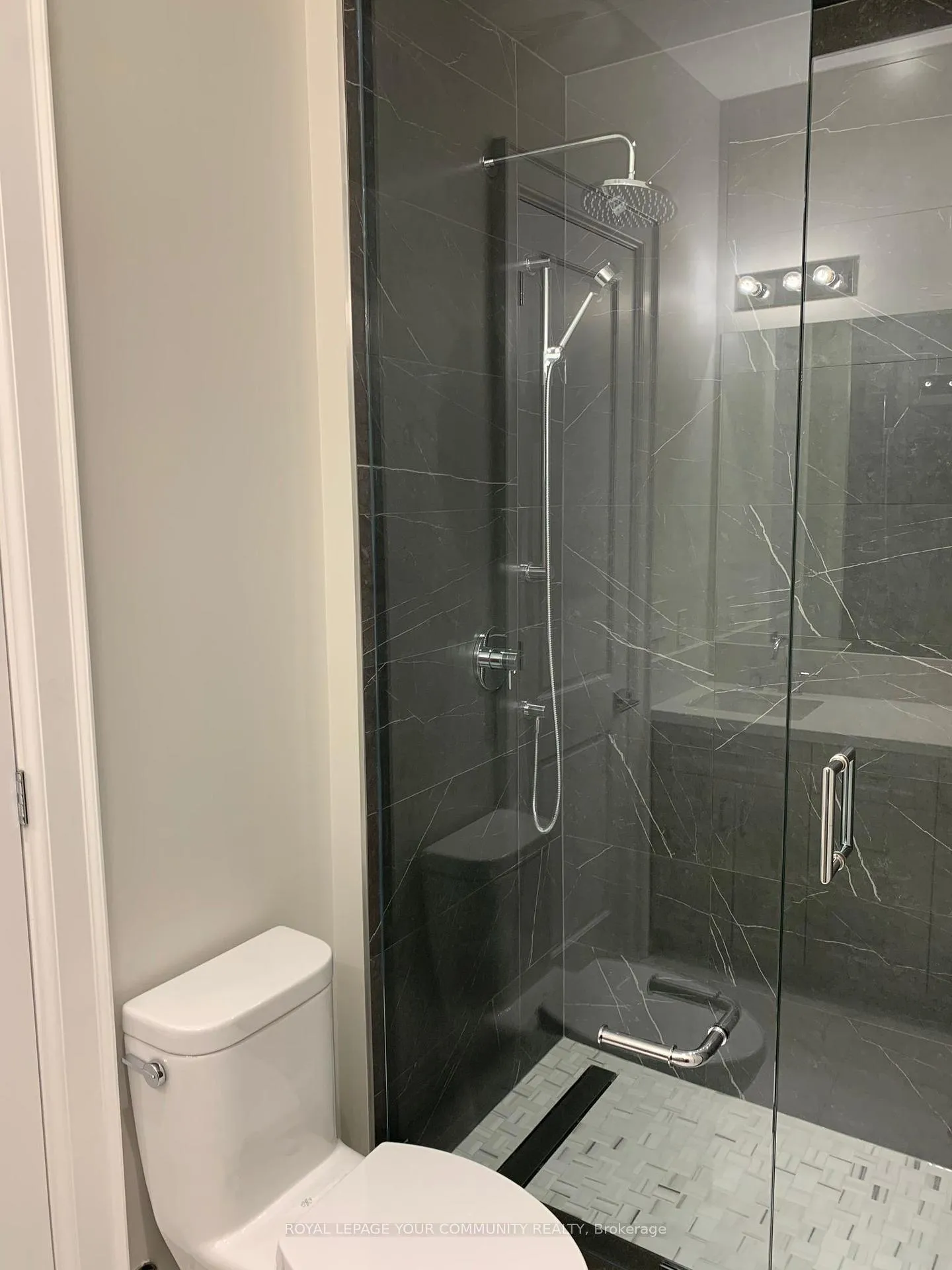 Photo 18 of Unit 3, 208 Main St. Unionville Street, Markham, Unionville — HOMEH