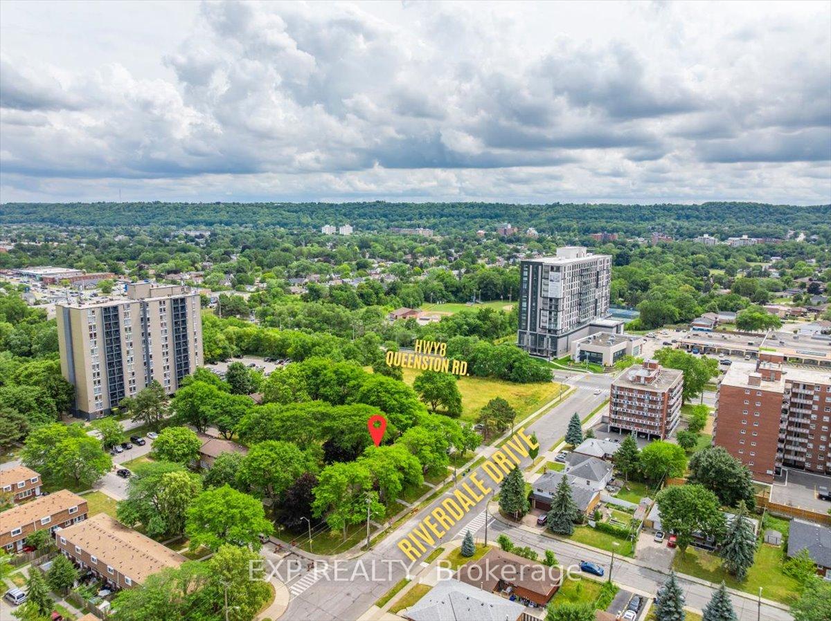 Photo 32 of 32 Riverdale Drive, Hamilton, Riverdale — HOMEH