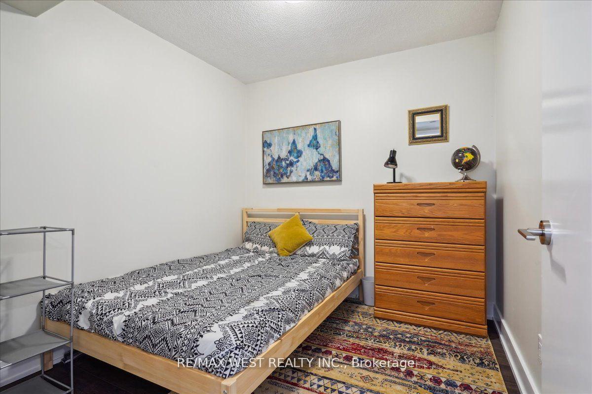 Photo 6 of Unit 1808, 219 Dundas Street E, Toronto, Moss Park — HOMEH