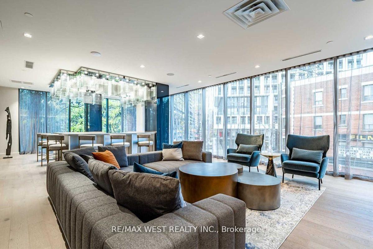Photo 12 of Unit 1808, 219 Dundas Street E, Toronto, Moss Park — HOMEH