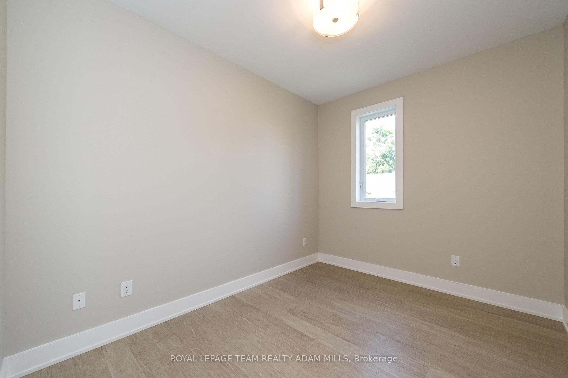 Photo 10 of Unit B, 423 Ravenhill Avenue, Ottawa, McKellar/Highland — HOMEH