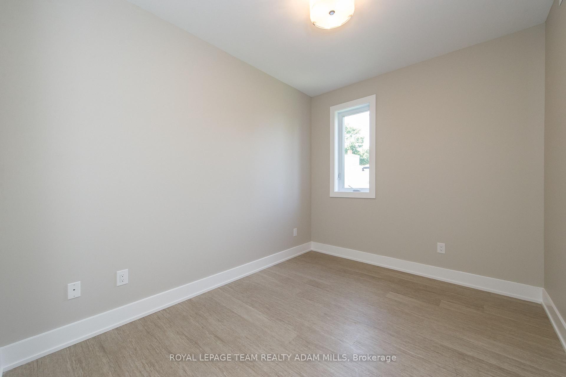 Photo 12 of Unit B, 423 Ravenhill Avenue, Ottawa, McKellar/Highland — HOMEH