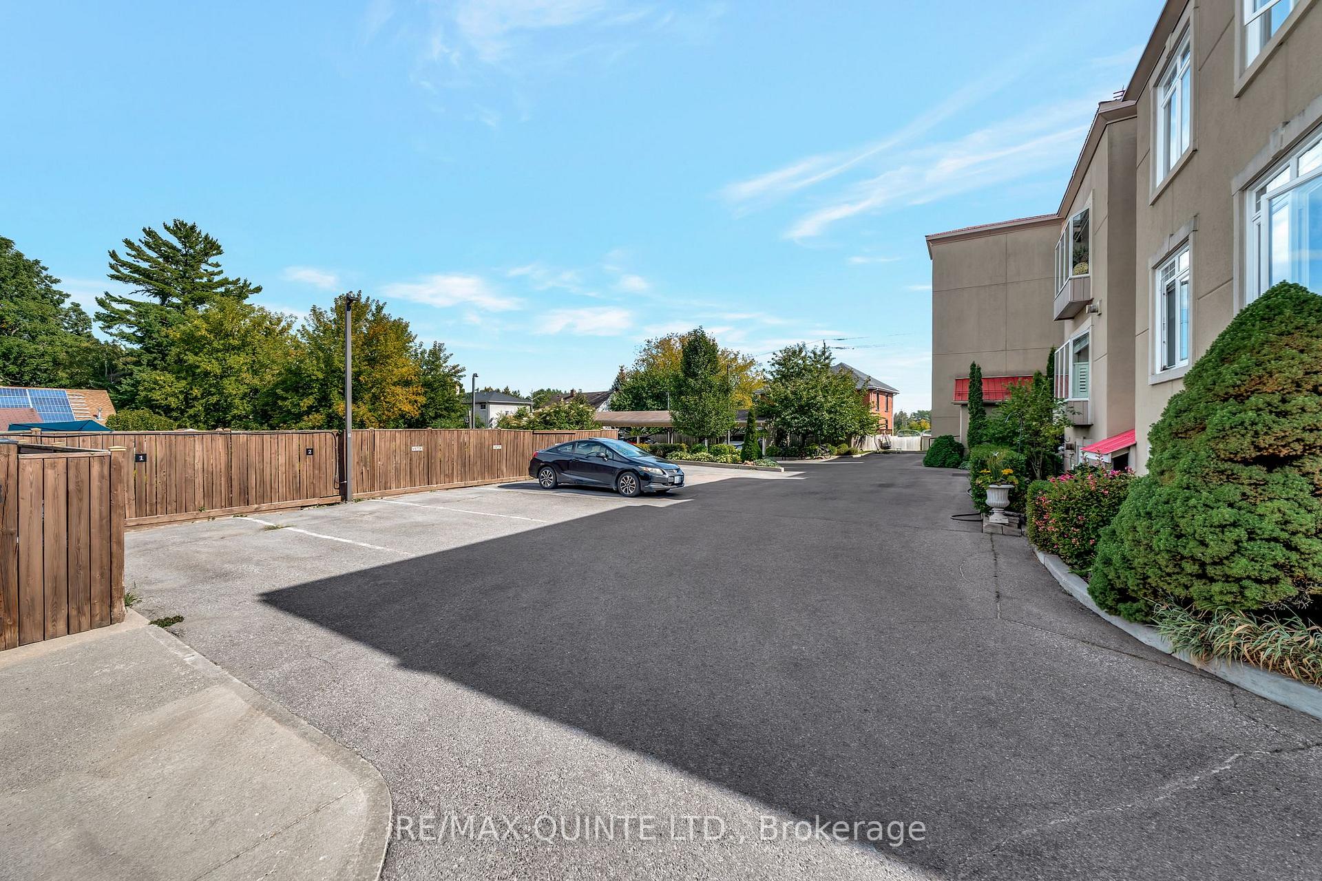 Photo 4 of Unit 201, 145 Farley Avenue, Belleville, Belleville Ward — HOMEH