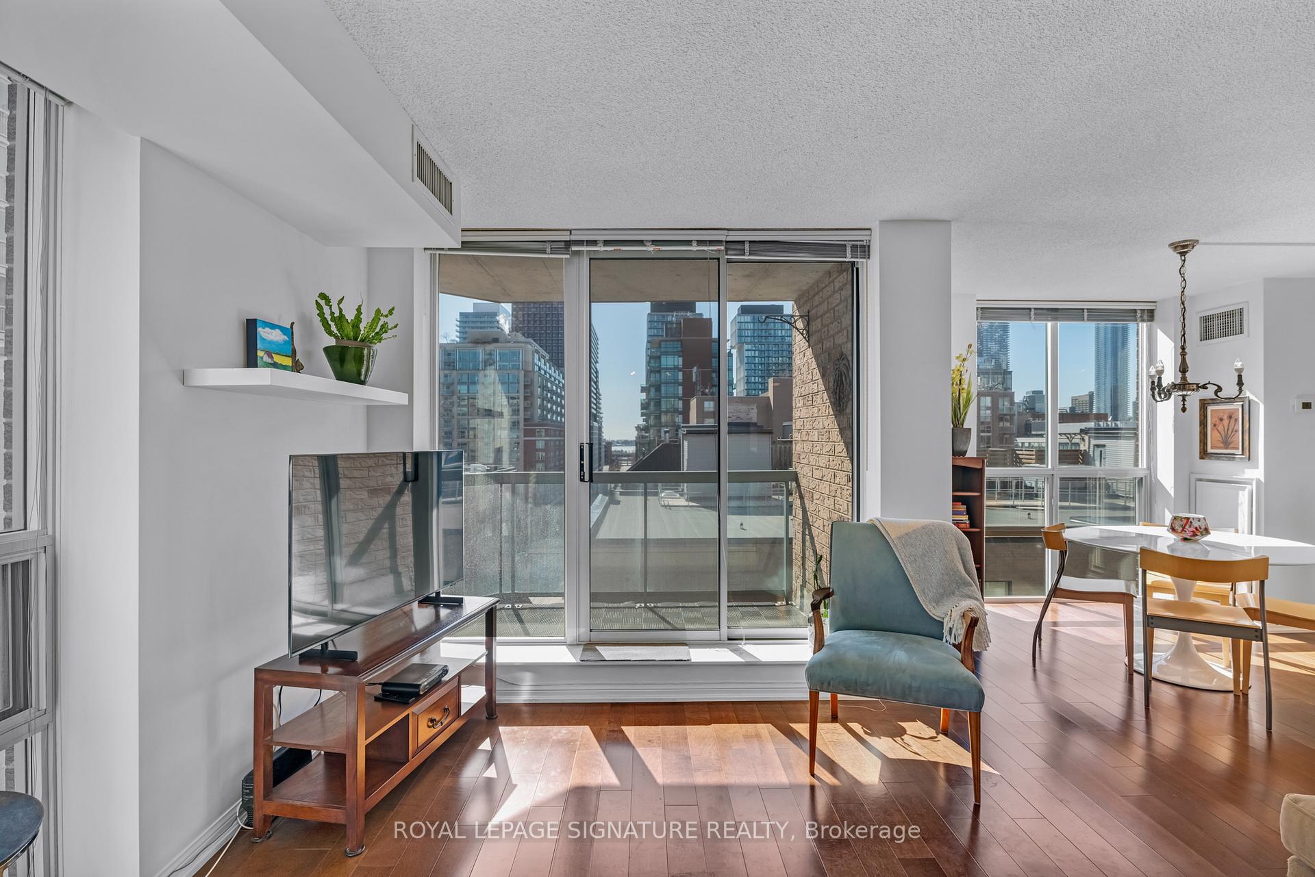 Photo 7 of Unit 908, 311 Richmond Street E, Toronto, Moss Park — HOMEH