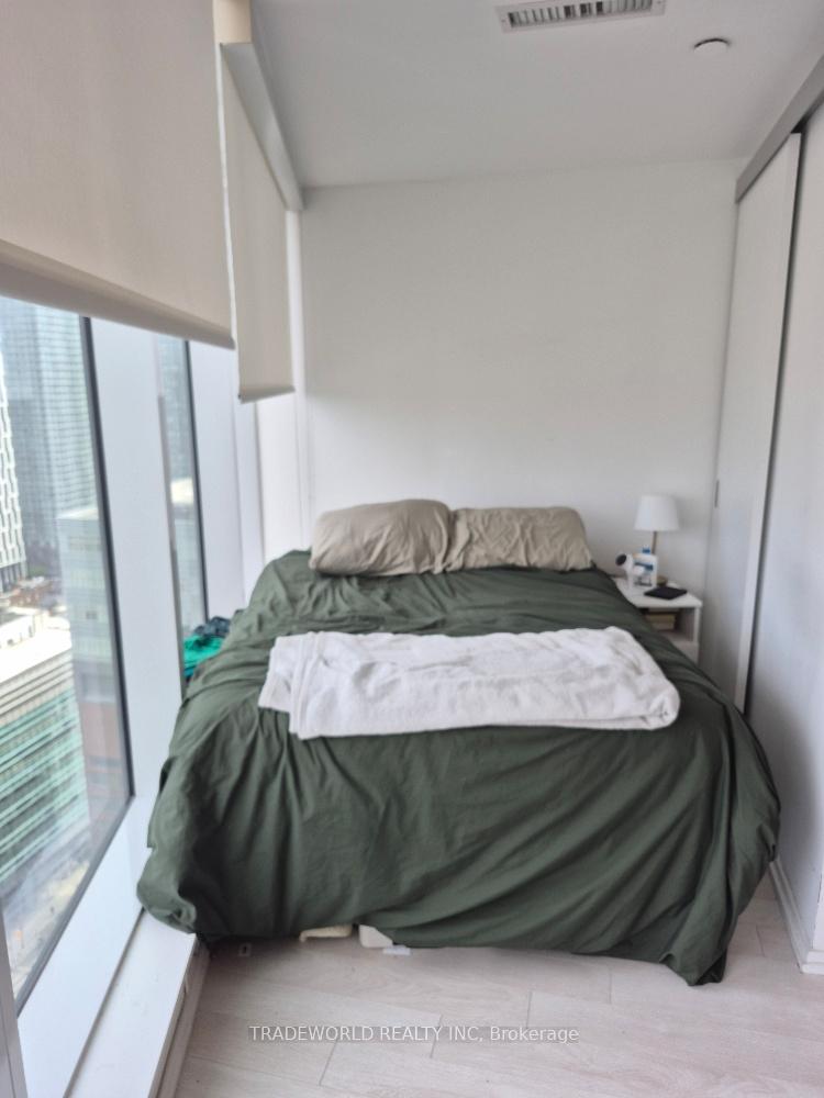 Photo 15 of Unit 2513, 197 Yonge Street, Toronto, Church-Yonge Corridor — HOMEH