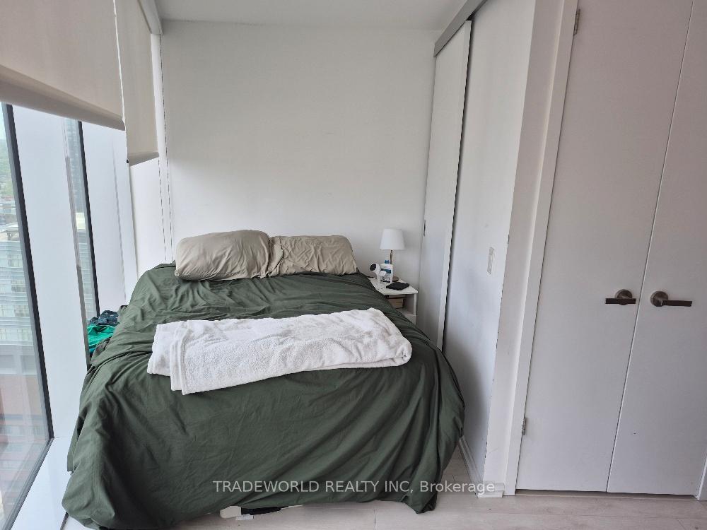 Photo 16 of Unit 2513, 197 Yonge Street, Toronto, Church-Yonge Corridor — HOMEH