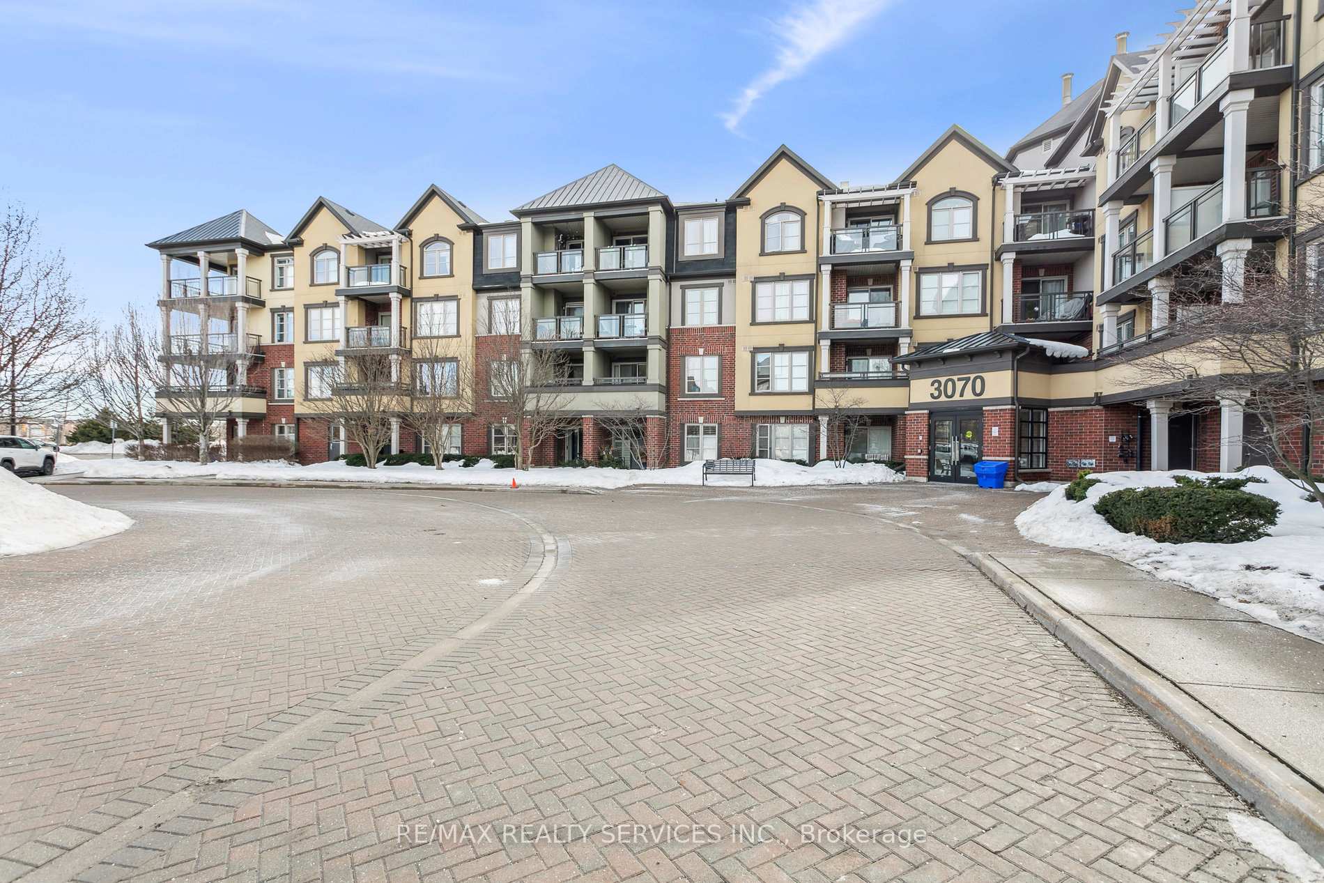 Photo 1 of Unit 117, 3070 Rotary Way, Burlington, Alton — HOMEH