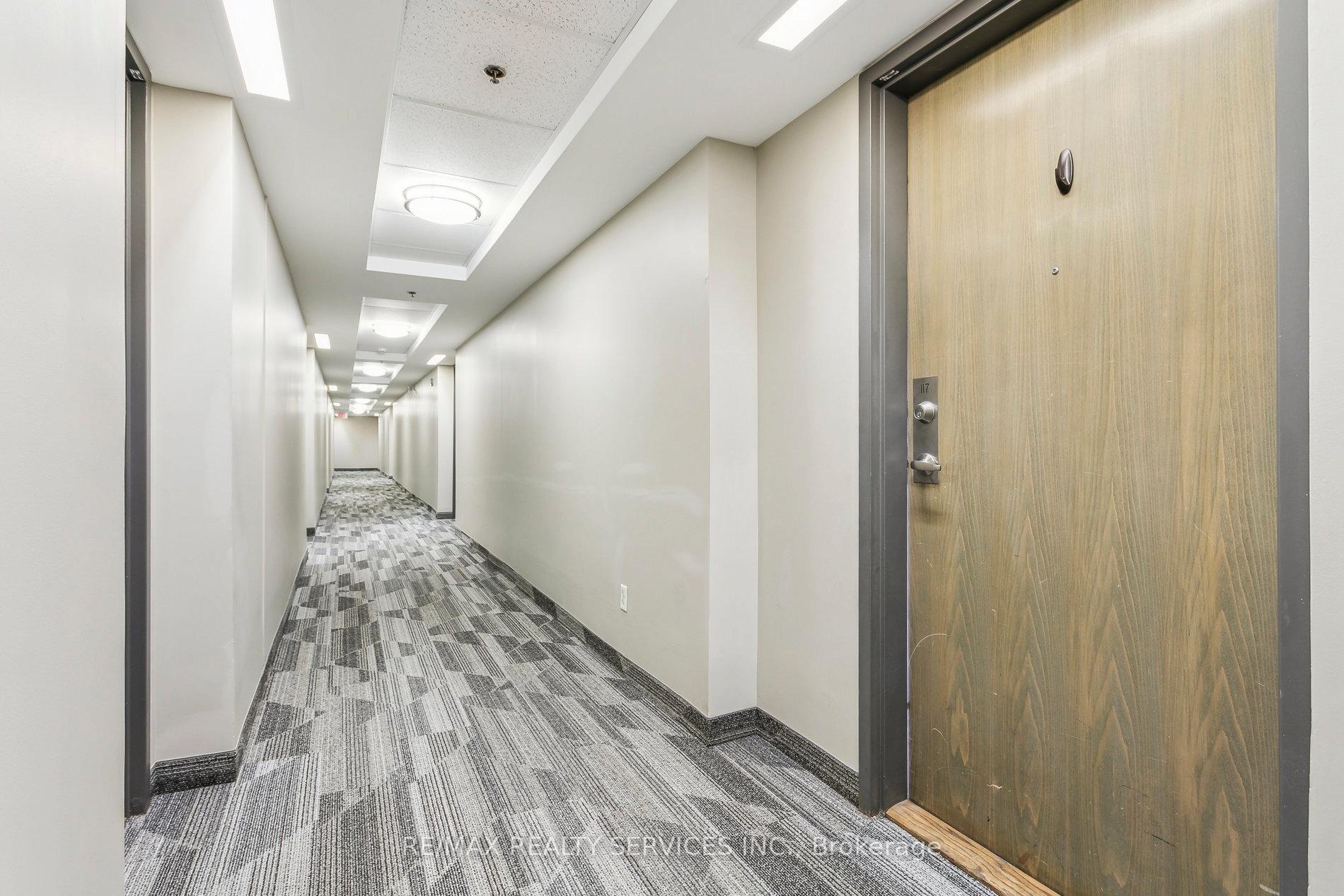 Photo 4 of Unit 117, 3070 Rotary Way, Burlington, Alton — HOMEH