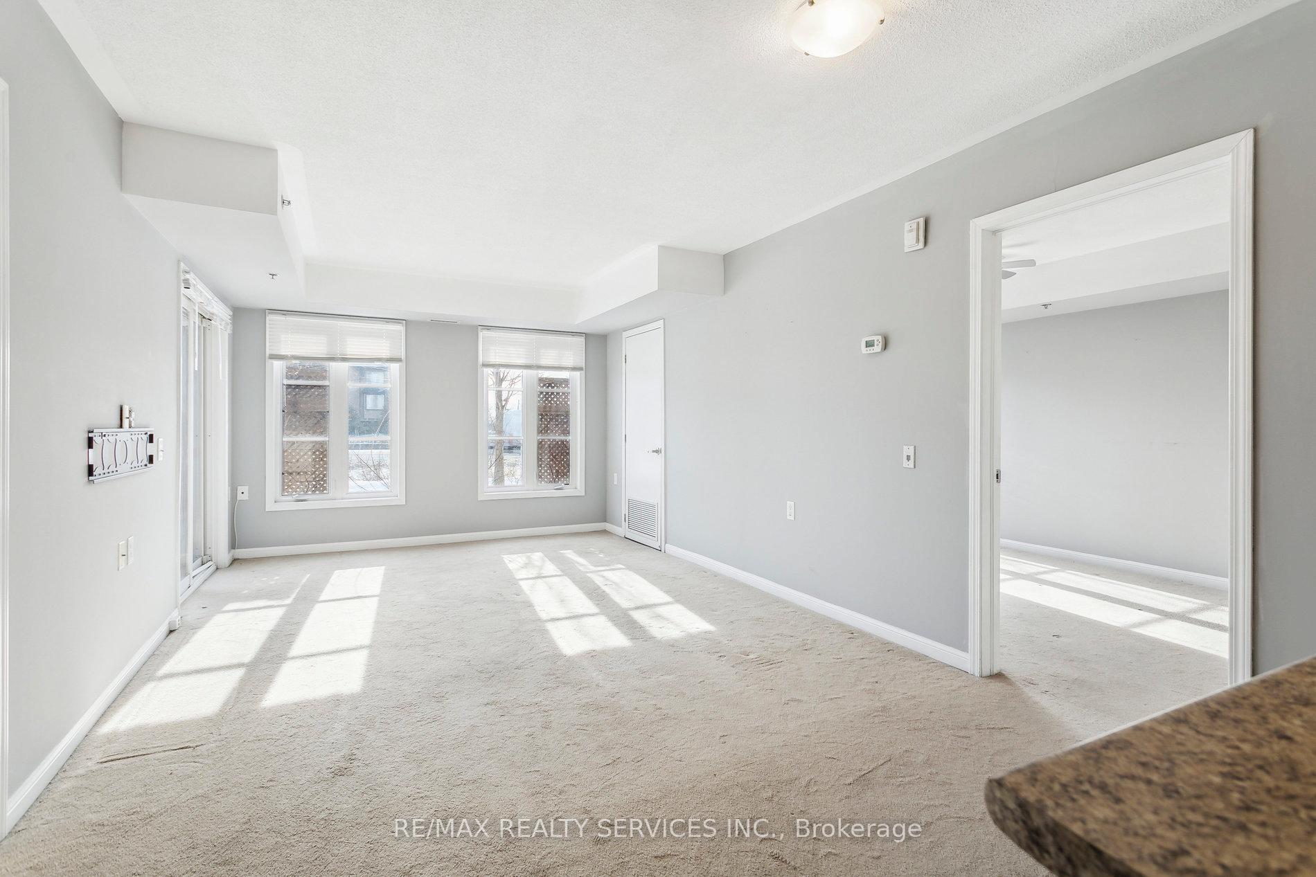 Photo 9 of Unit 117, 3070 Rotary Way, Burlington, Alton — HOMEH