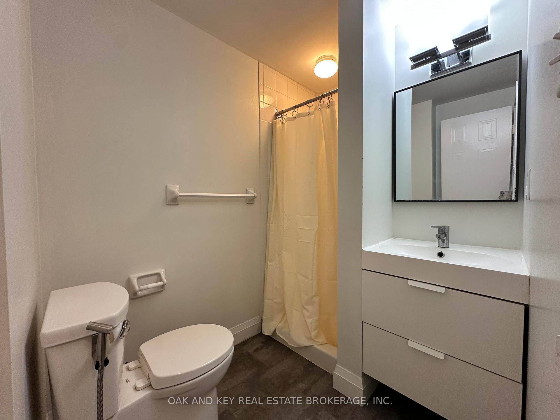 Photo 6 of Unit 403, 77 Baseline Road W, London, South E — HOMEH
