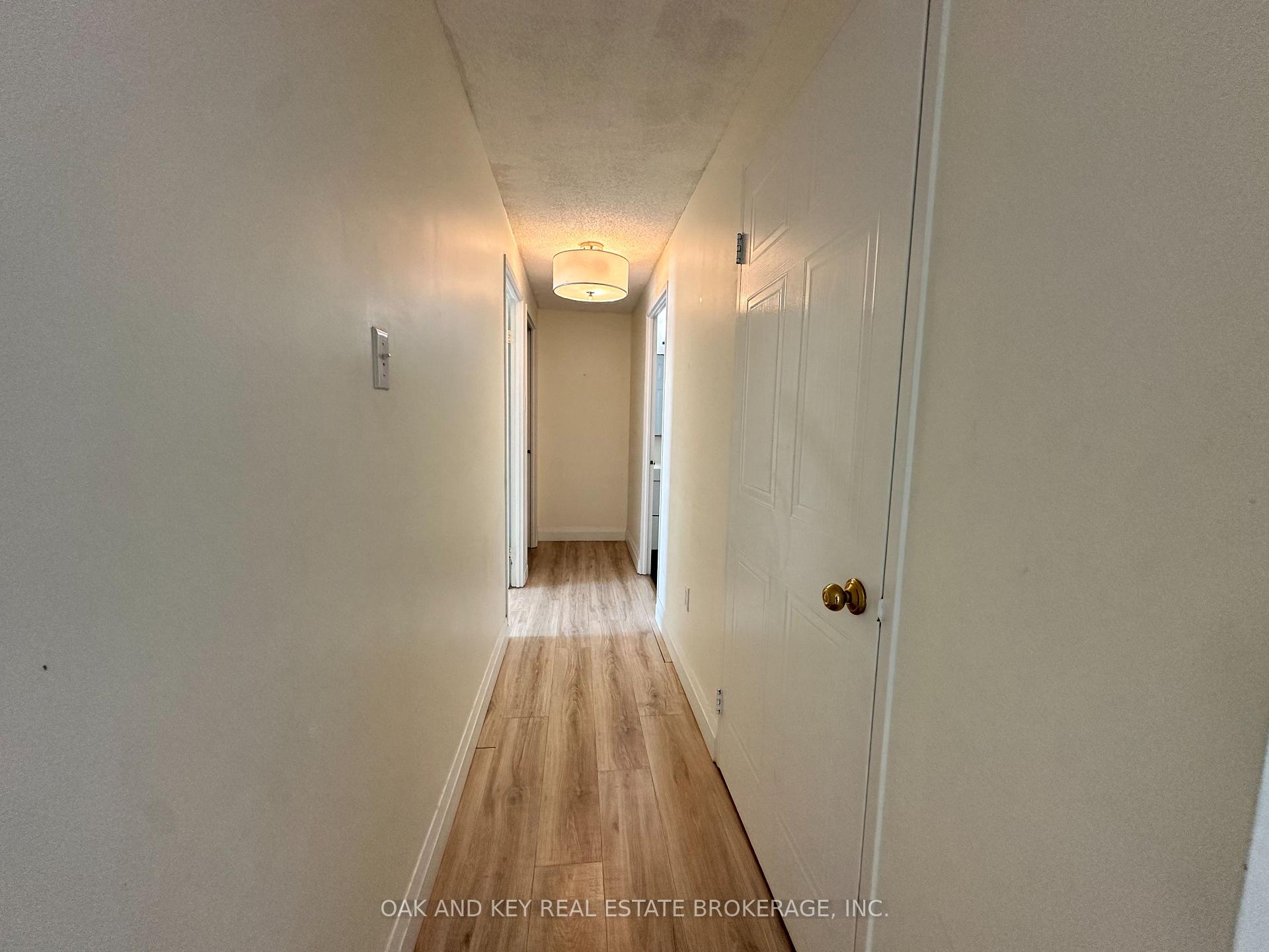 Photo 10 of Unit 403, 77 Baseline Road W, London, South E — HOMEH