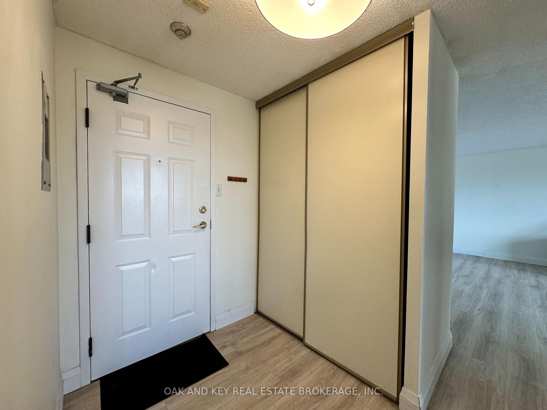 Photo 18 of Unit 403, 77 Baseline Road W, London, South E — HOMEH
