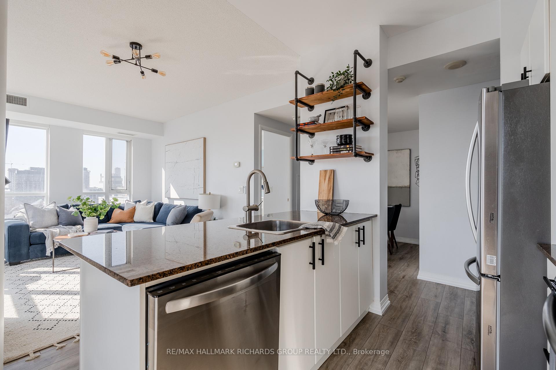 Photo 7 of Unit 1105, 25 Cole Street, Toronto, Regent Park — HOMEH