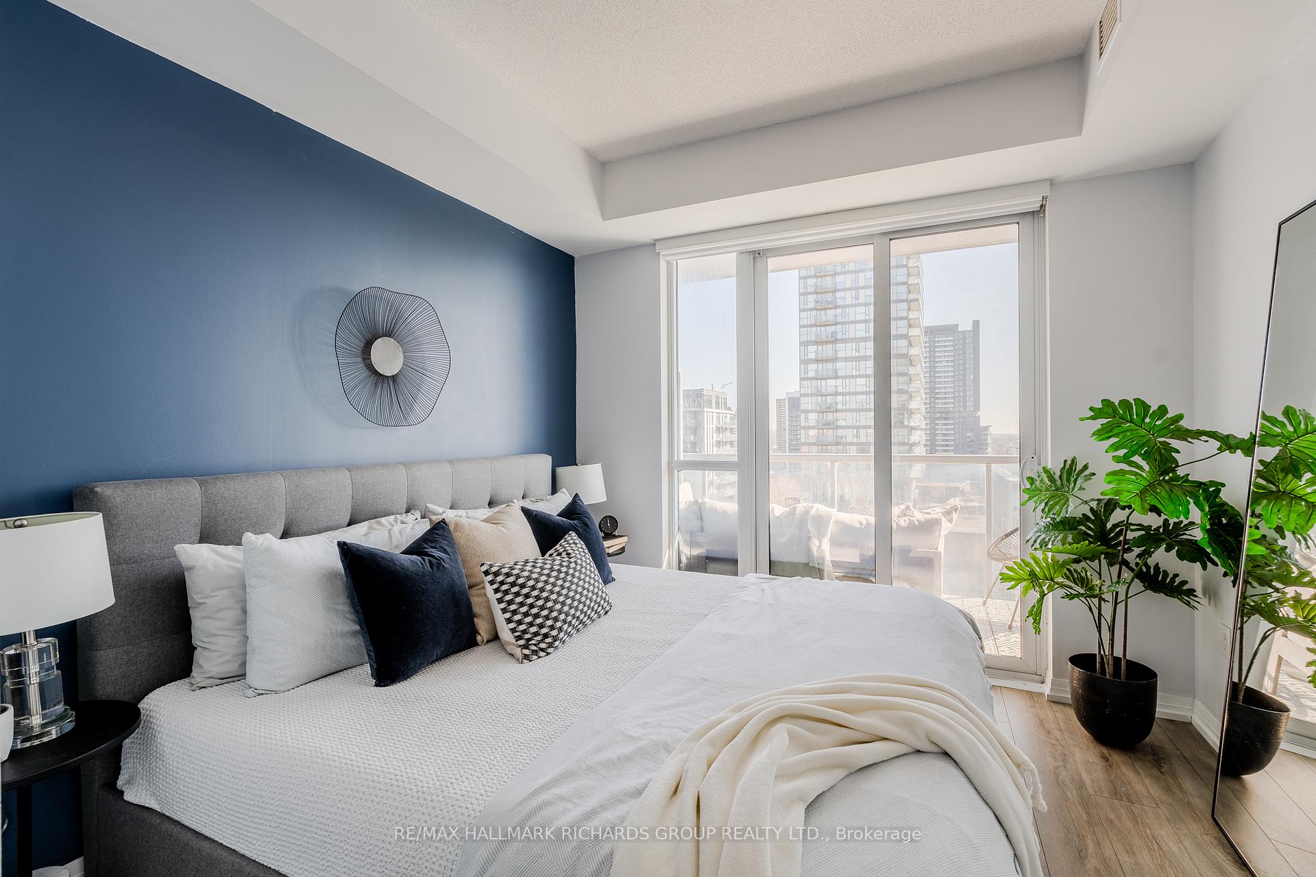 Photo 11 of Unit 1105, 25 Cole Street, Toronto, Regent Park — HOMEH