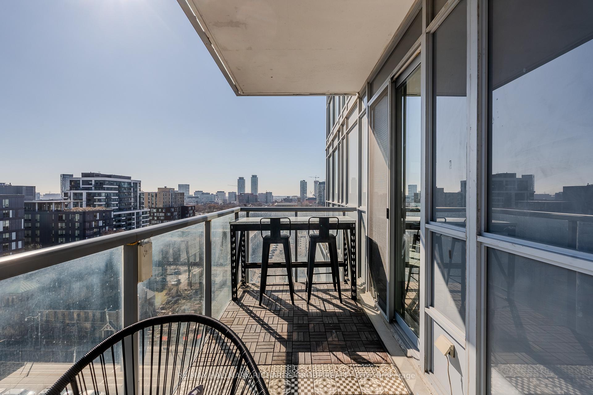 Photo 15 of Unit 1105, 25 Cole Street, Toronto, Regent Park — HOMEH