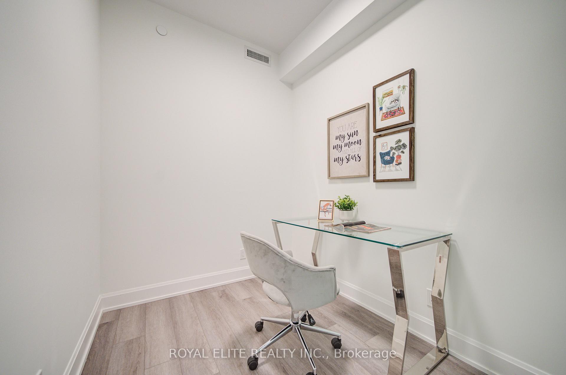 Photo 4 of Unit 801, 38 Water Walk Drive, Markham, Unionville — HOMEH