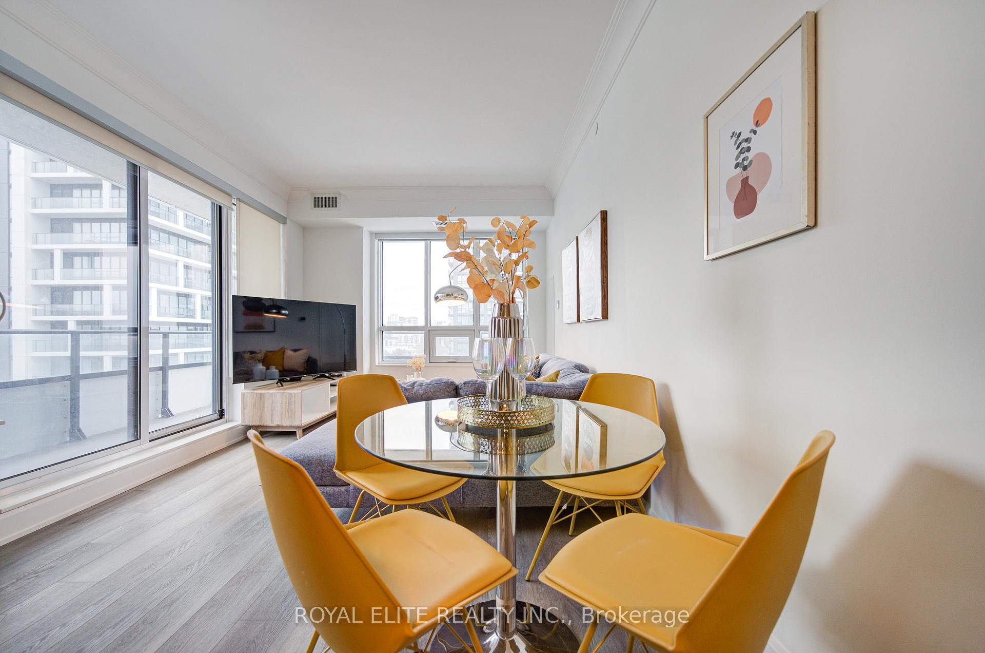 Photo 6 of Unit 801, 38 Water Walk Drive, Markham, Unionville — HOMEH