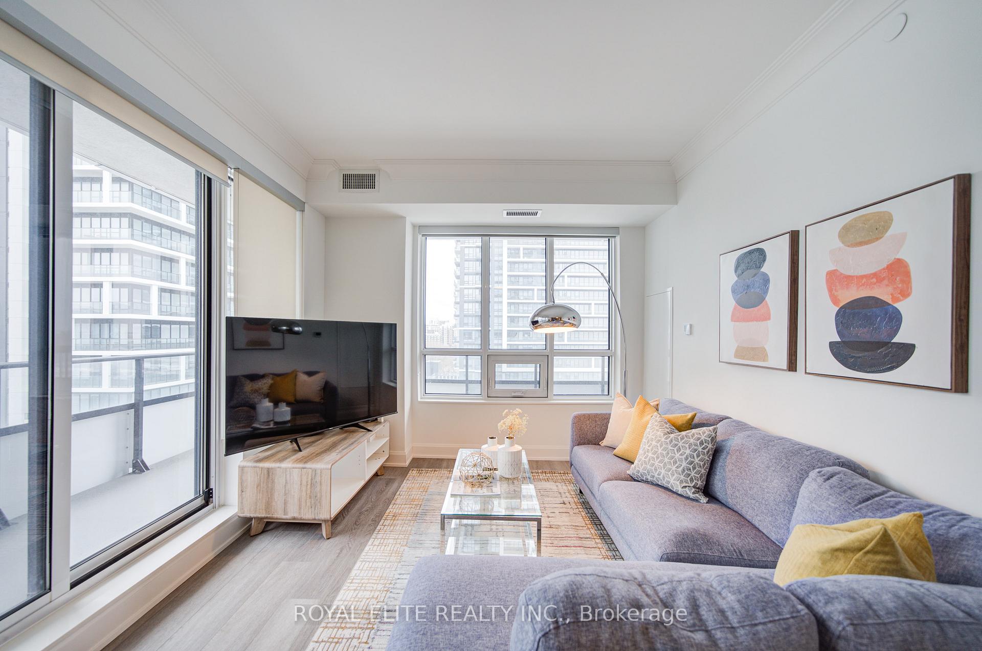 Photo 7 of Unit 801, 38 Water Walk Drive, Markham, Unionville — HOMEH