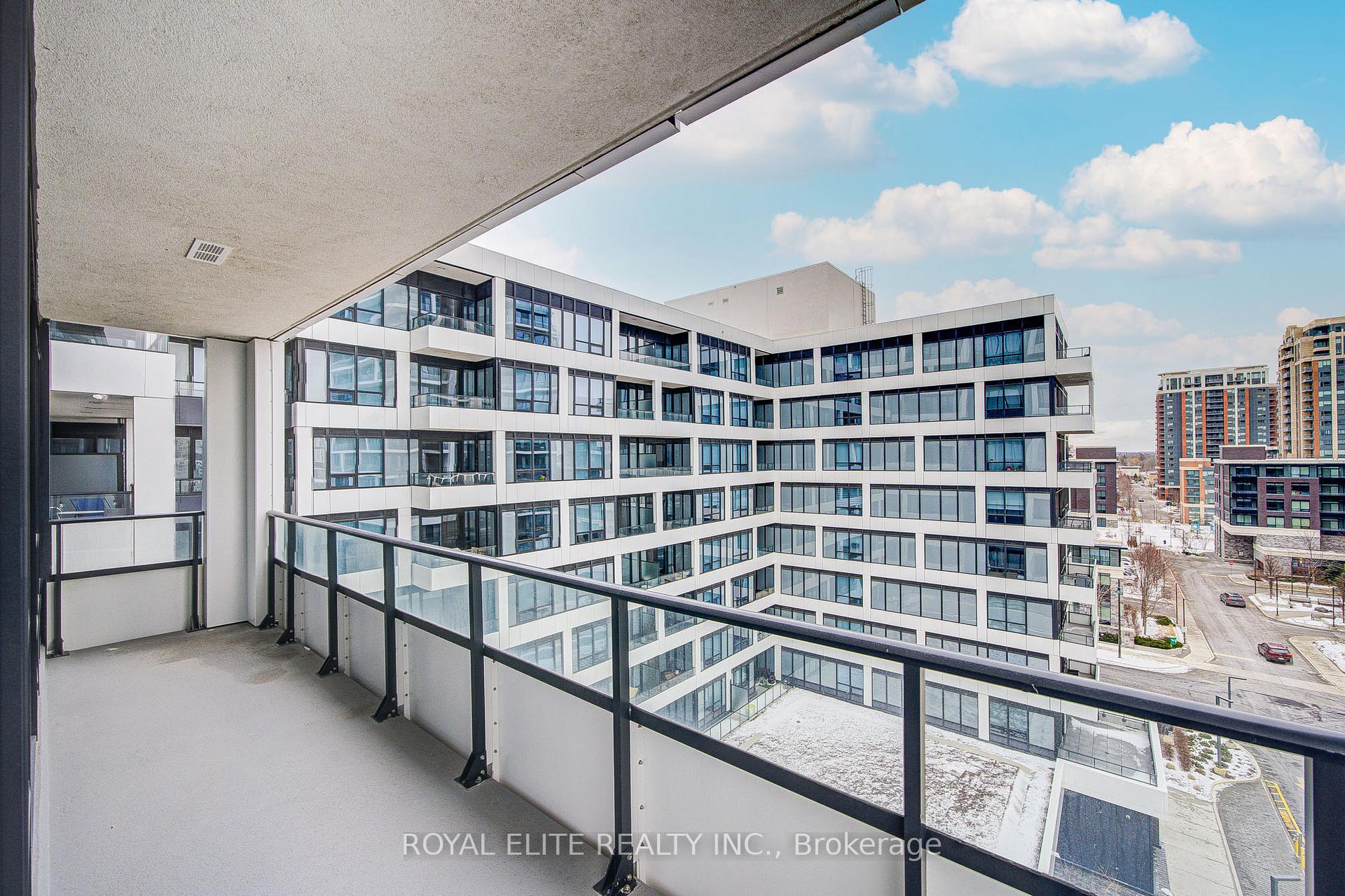 Photo 15 of Unit 801, 38 Water Walk Drive, Markham, Unionville — HOMEH