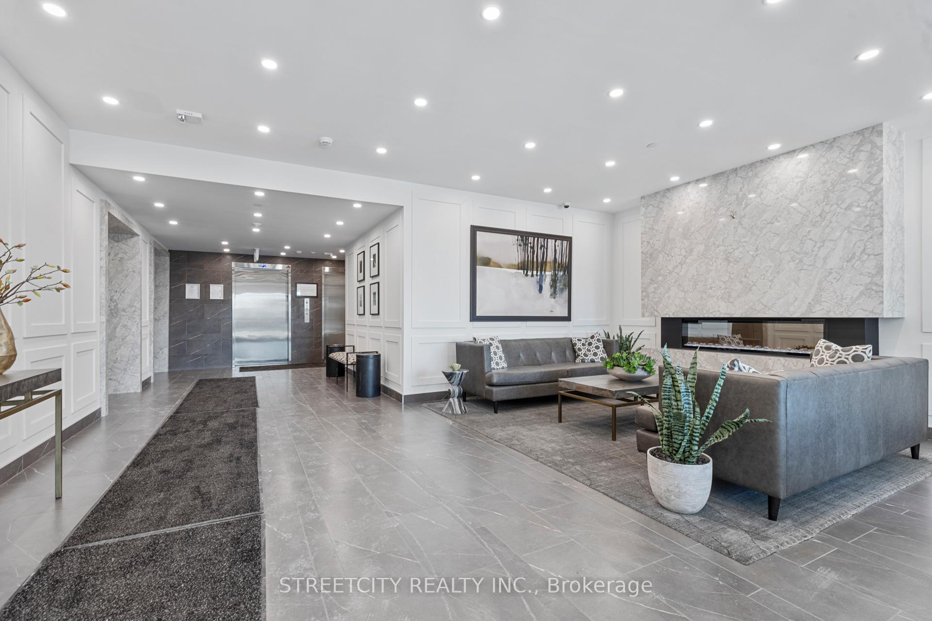 Photo 2 of Unit 202, 460 Callaway Road, London, North R — HOMEH