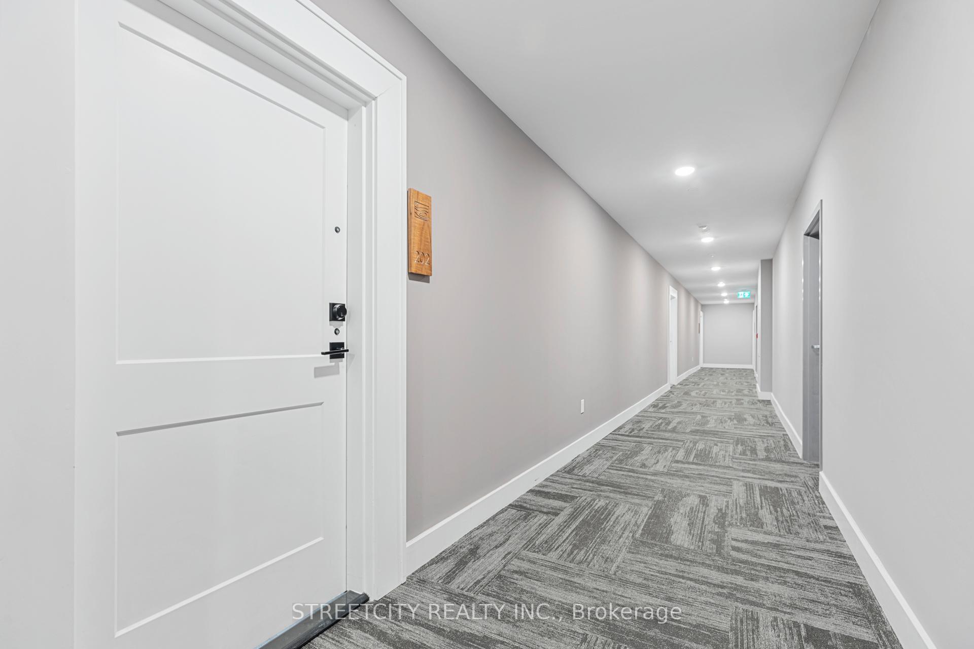 Photo 4 of Unit 202, 460 Callaway Road, London, North R — HOMEH