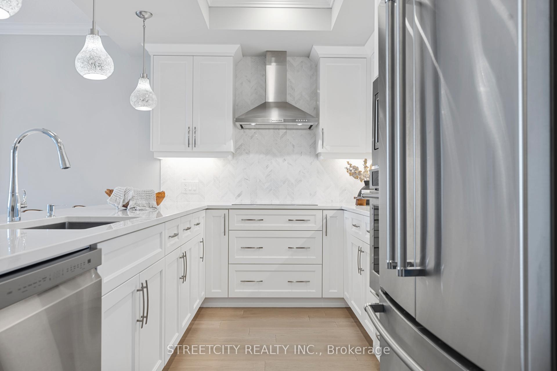 Photo 5 of Unit 202, 460 Callaway Road, London, North R — HOMEH