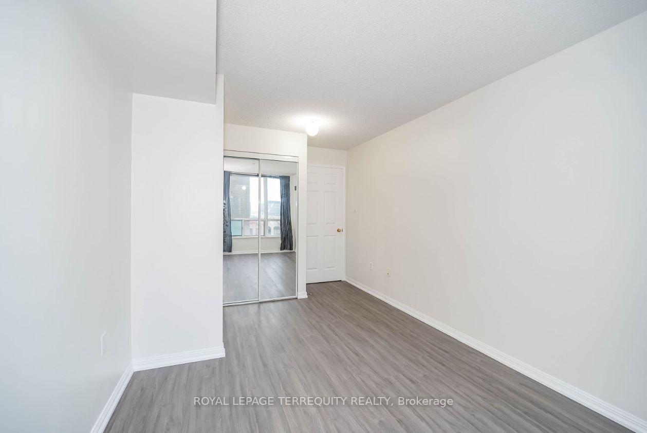 Photo 27 of Unit 912, 109 Front Street E, Toronto, Moss Park — HOMEH