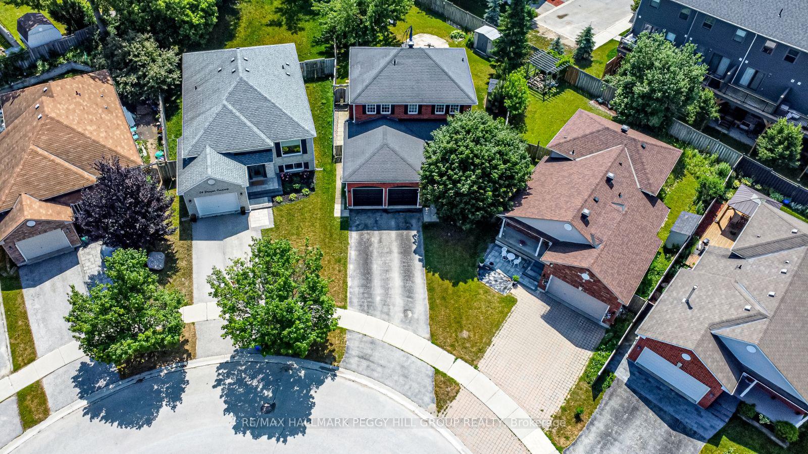 Photo 2 of 56 Draper Crescent, Barrie, Painswick North — HOMEH