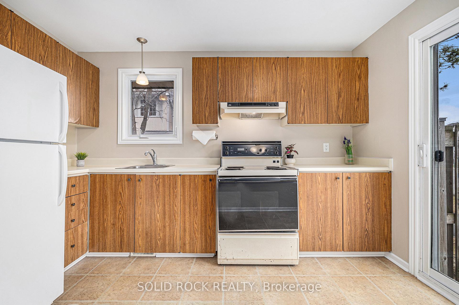 Photo 15 of Unit 163, 3290 Southgate Road, Ottawa, South Keys — HOMEH