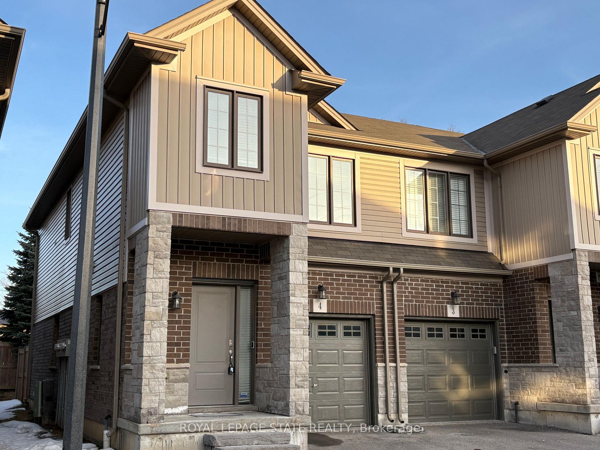 Photo 2 of Unit 4, 377 Glancaster Road, Hamilton, Rural Glanbrook — HOMEH