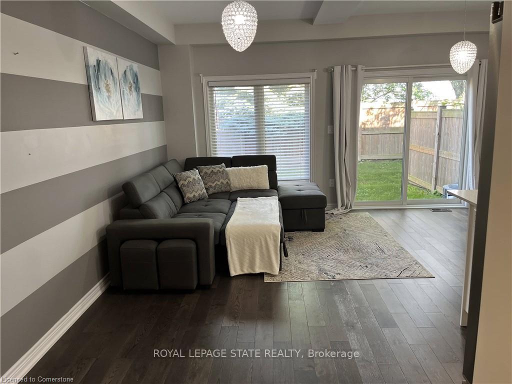 Photo 4 of Unit 4, 377 Glancaster Road, Hamilton, Rural Glanbrook — HOMEH