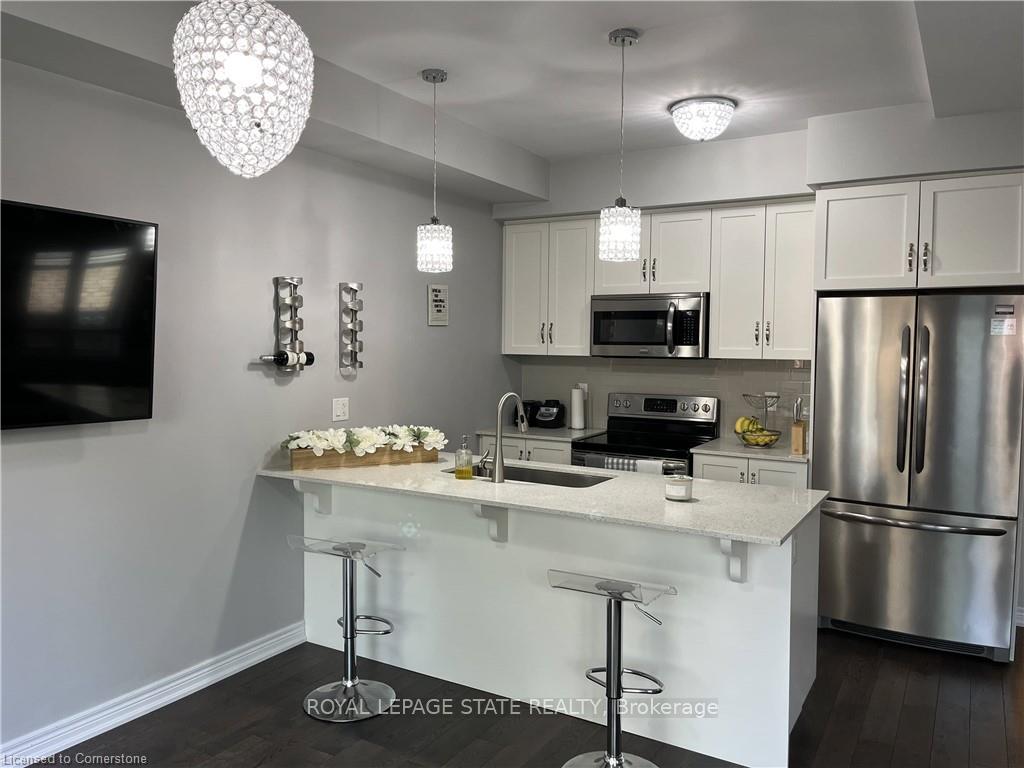 Photo 6 of Unit 4, 377 Glancaster Road, Hamilton, Rural Glanbrook — HOMEH