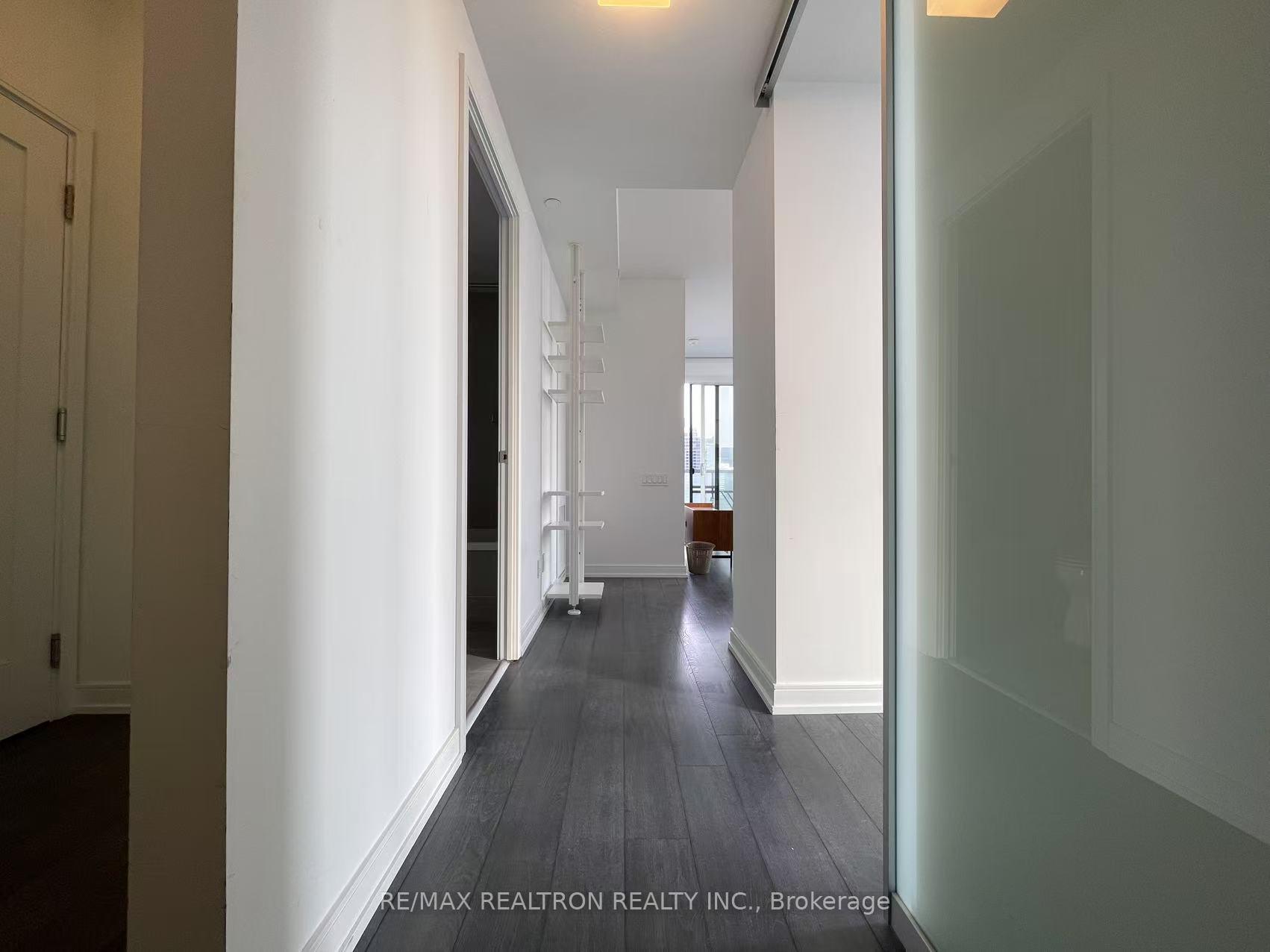 Photo 4 of Unit 2602, 28 Wellesley Street E, Toronto, Church-Yonge Corridor — HOMEH