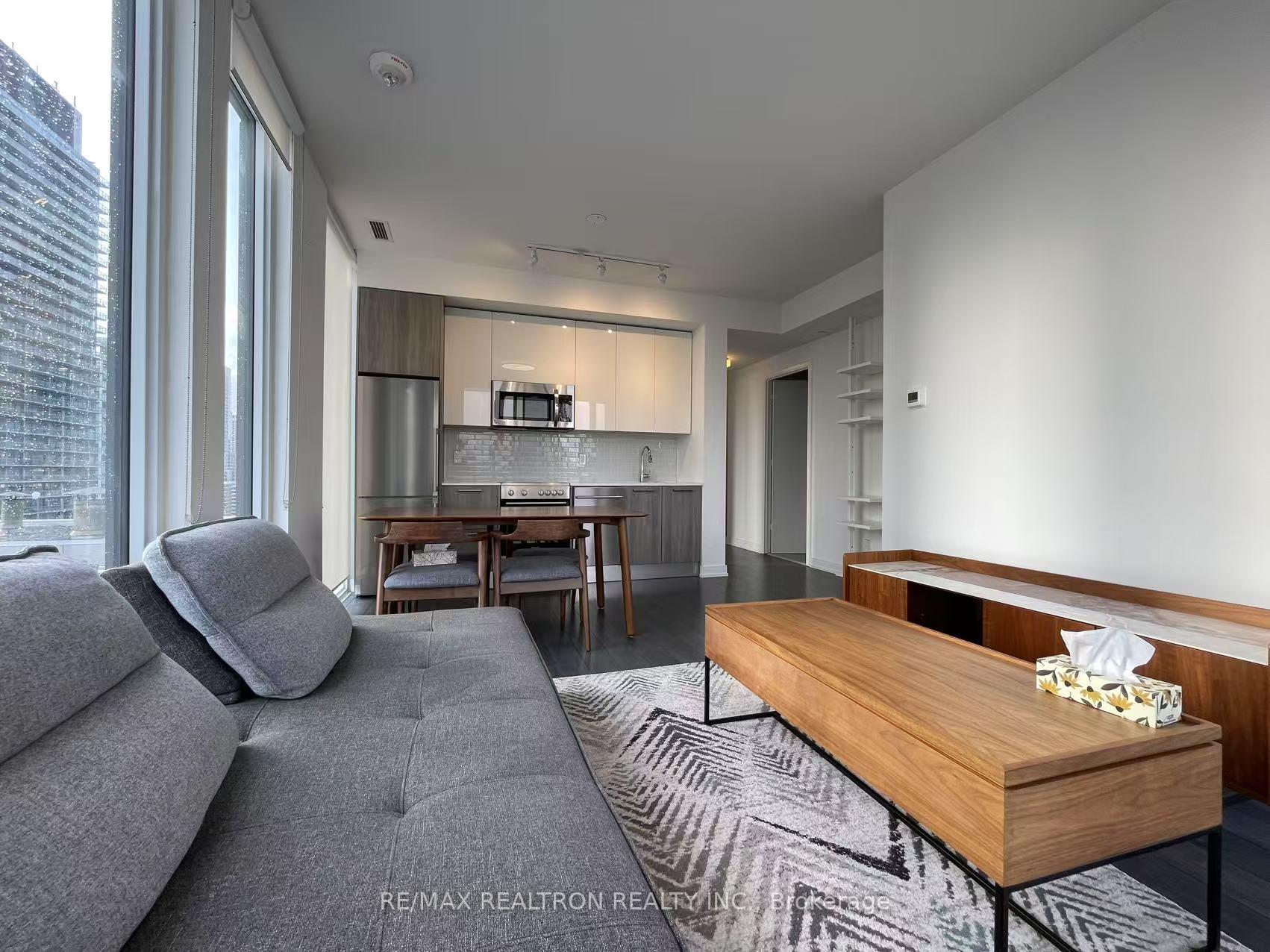 Photo 8 of Unit 2602, 28 Wellesley Street E, Toronto, Church-Yonge Corridor — HOMEH
