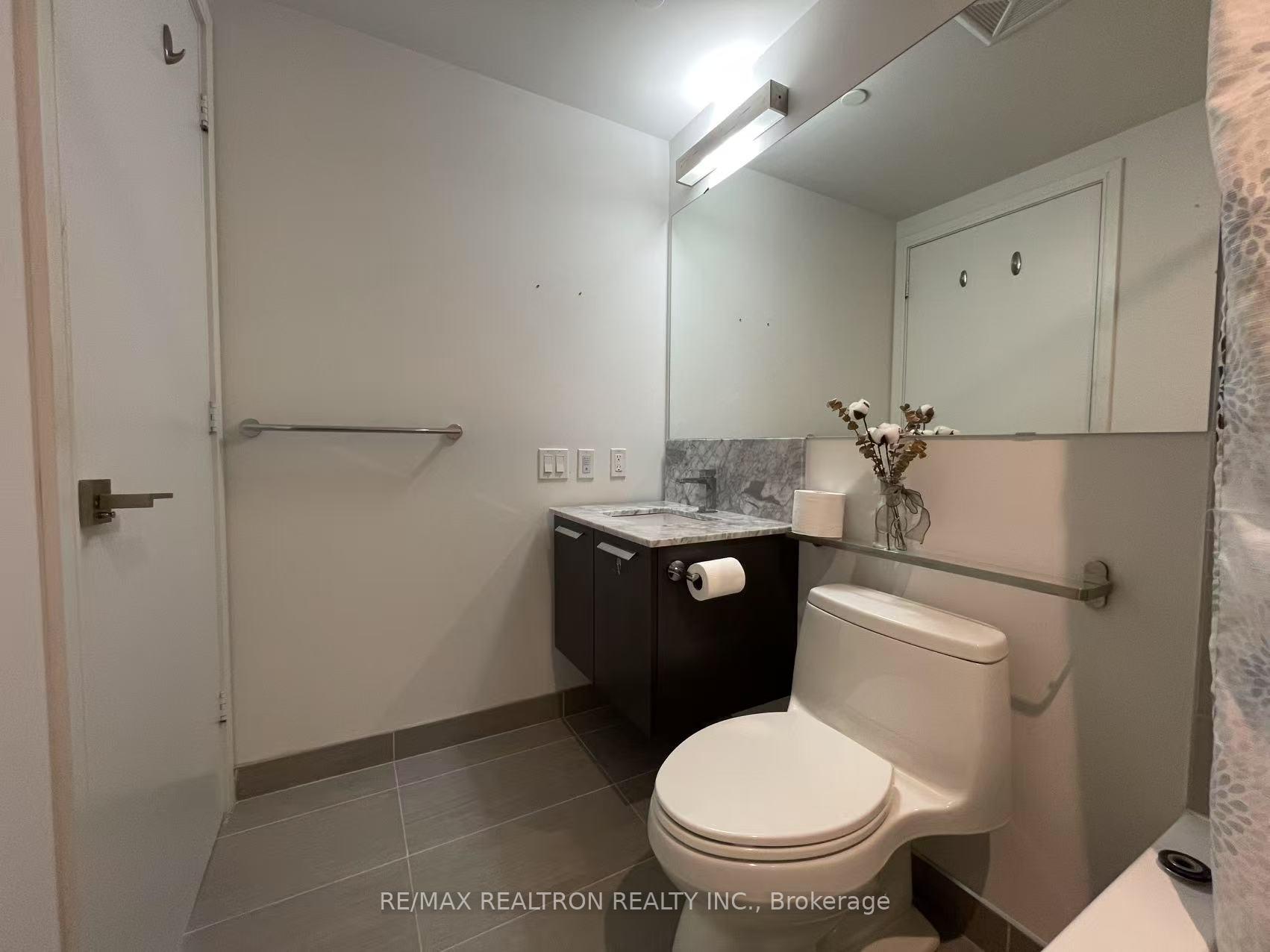 Photo 16 of Unit 2602, 28 Wellesley Street E, Toronto, Church-Yonge Corridor — HOMEH