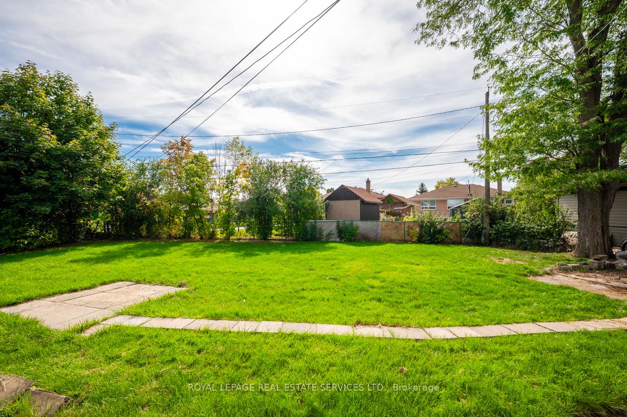 Photo 15 of 340 Leonard Street, Caledon, Bolton West — HOMEH