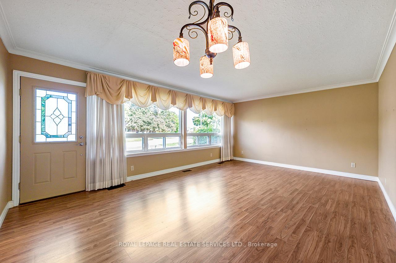 Photo 21 of 340 Leonard Street, Caledon, Bolton West — HOMEH