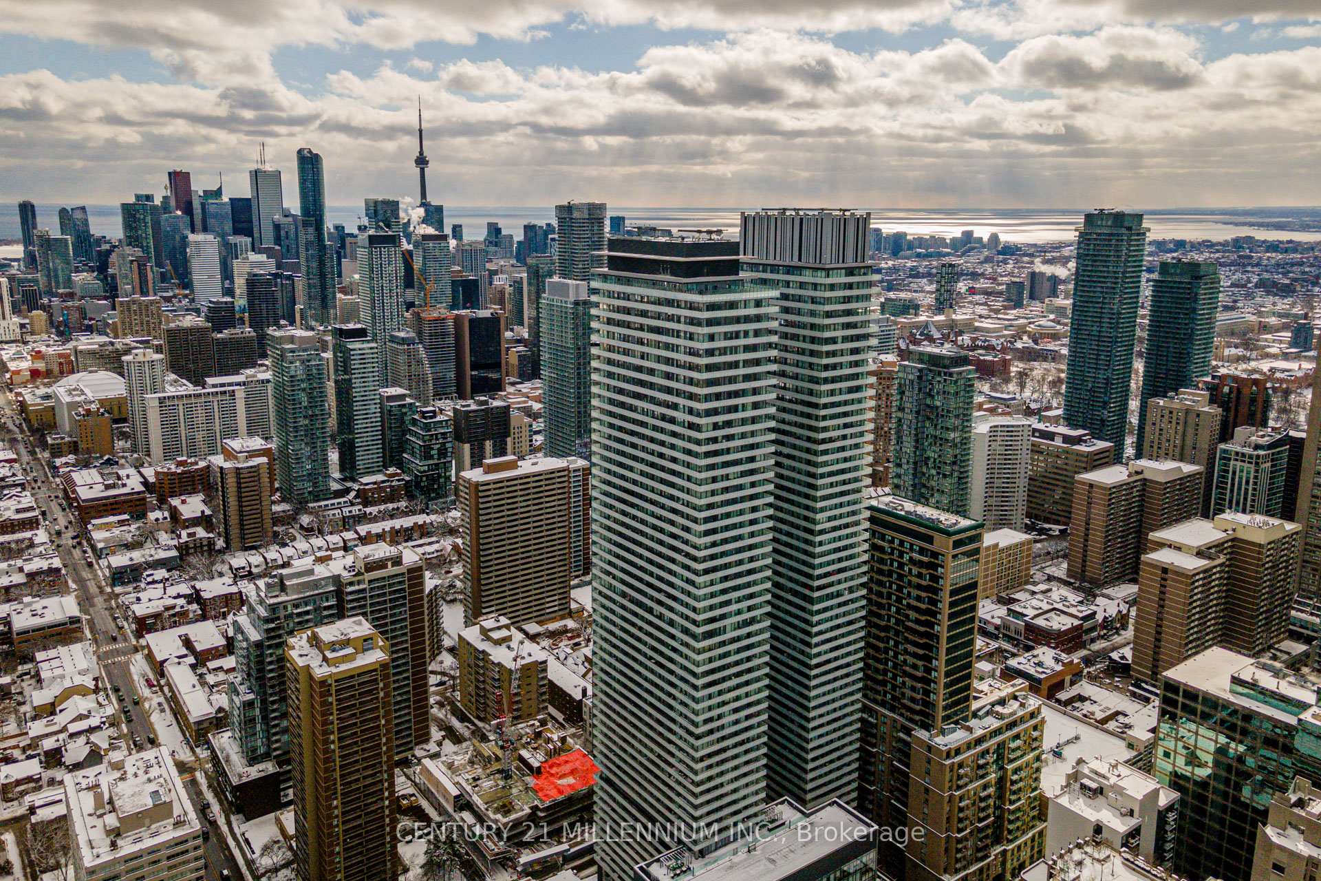 Photo 4 of Unit 801, 42 Charles Street E, Toronto, Church-Yonge Corridor — HOMEH