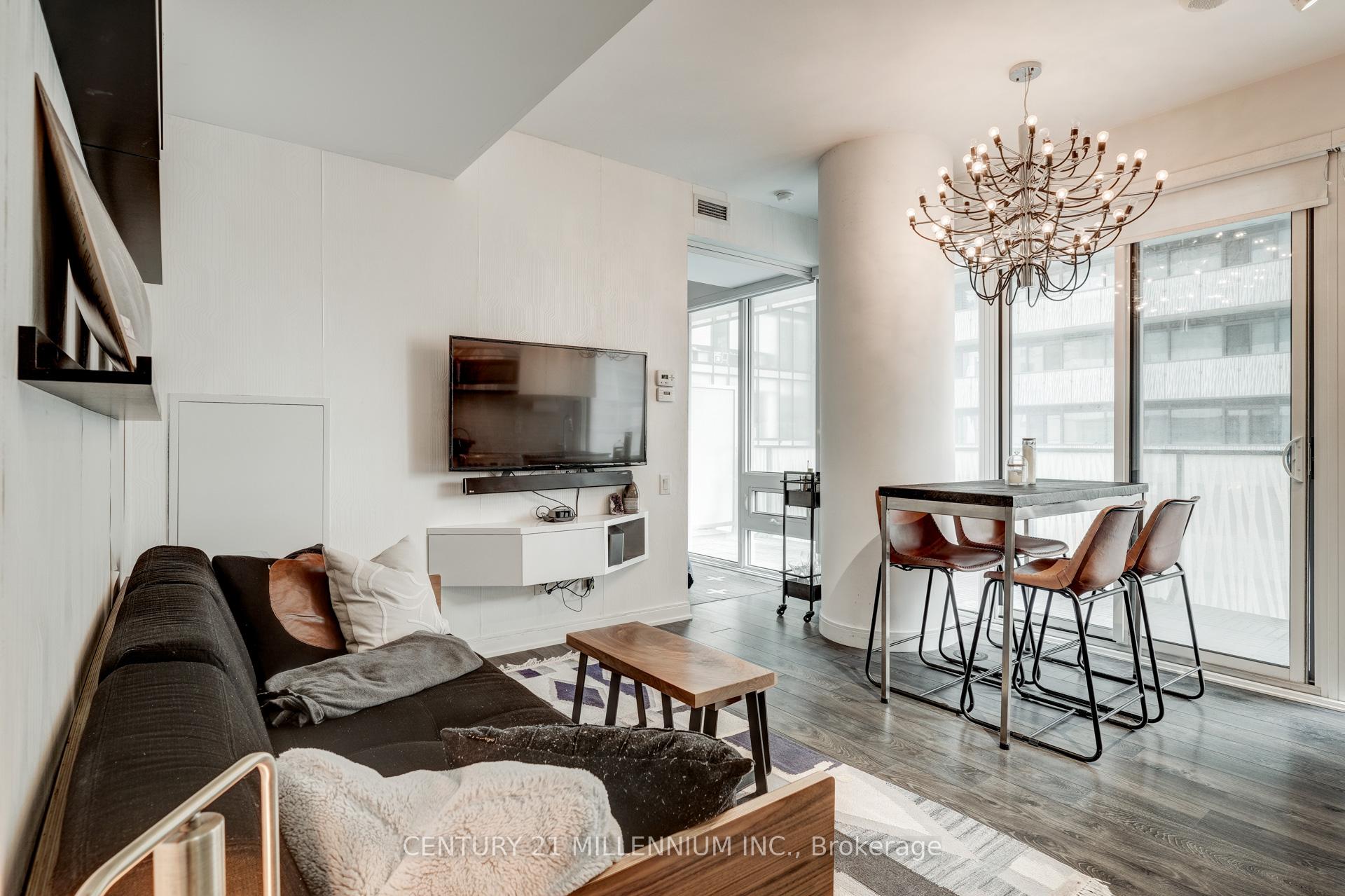 Photo 8 of Unit 801, 42 Charles Street E, Toronto, Church-Yonge Corridor — HOMEH