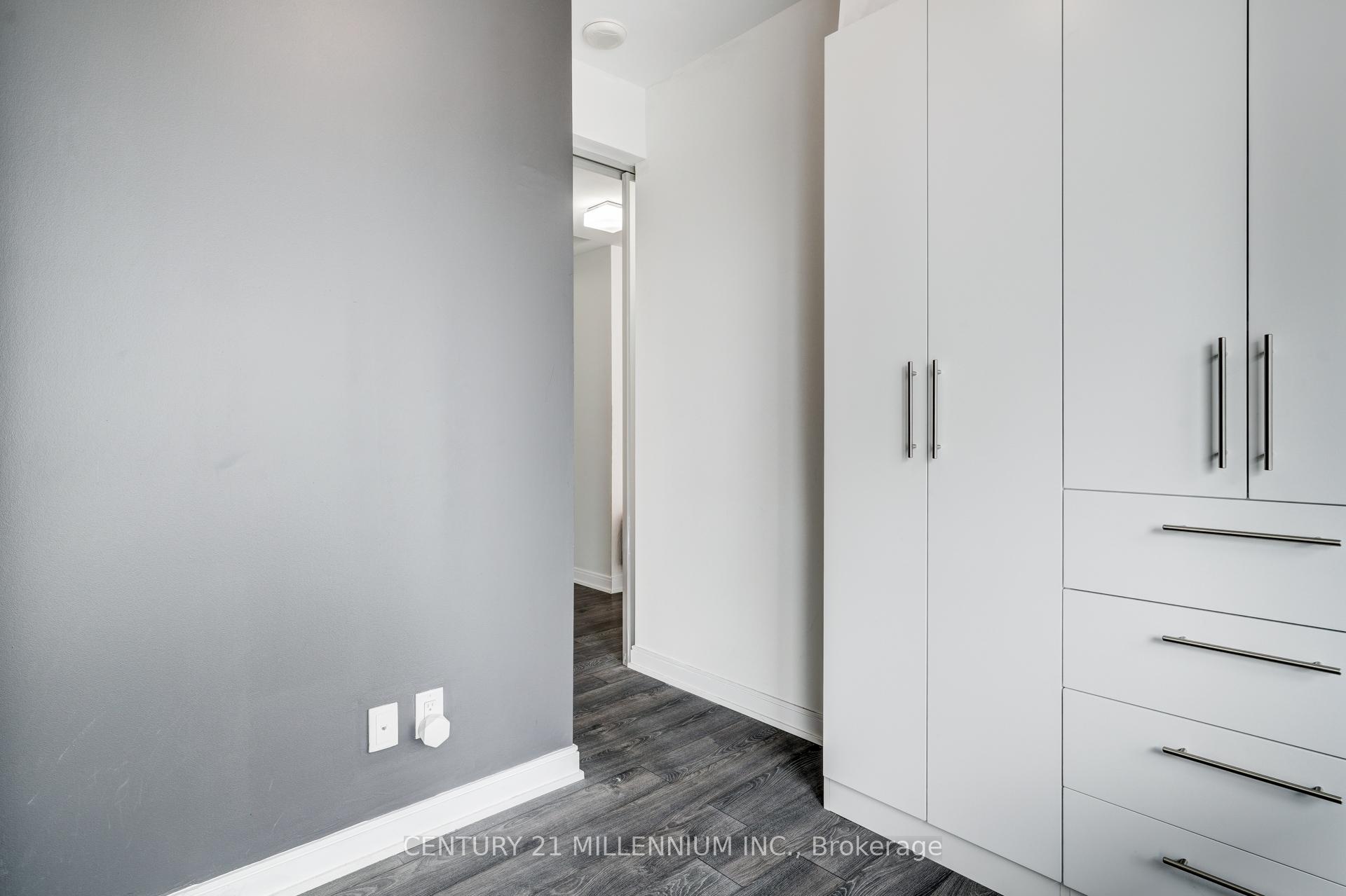 Photo 13 of Unit 801, 42 Charles Street E, Toronto, Church-Yonge Corridor — HOMEH