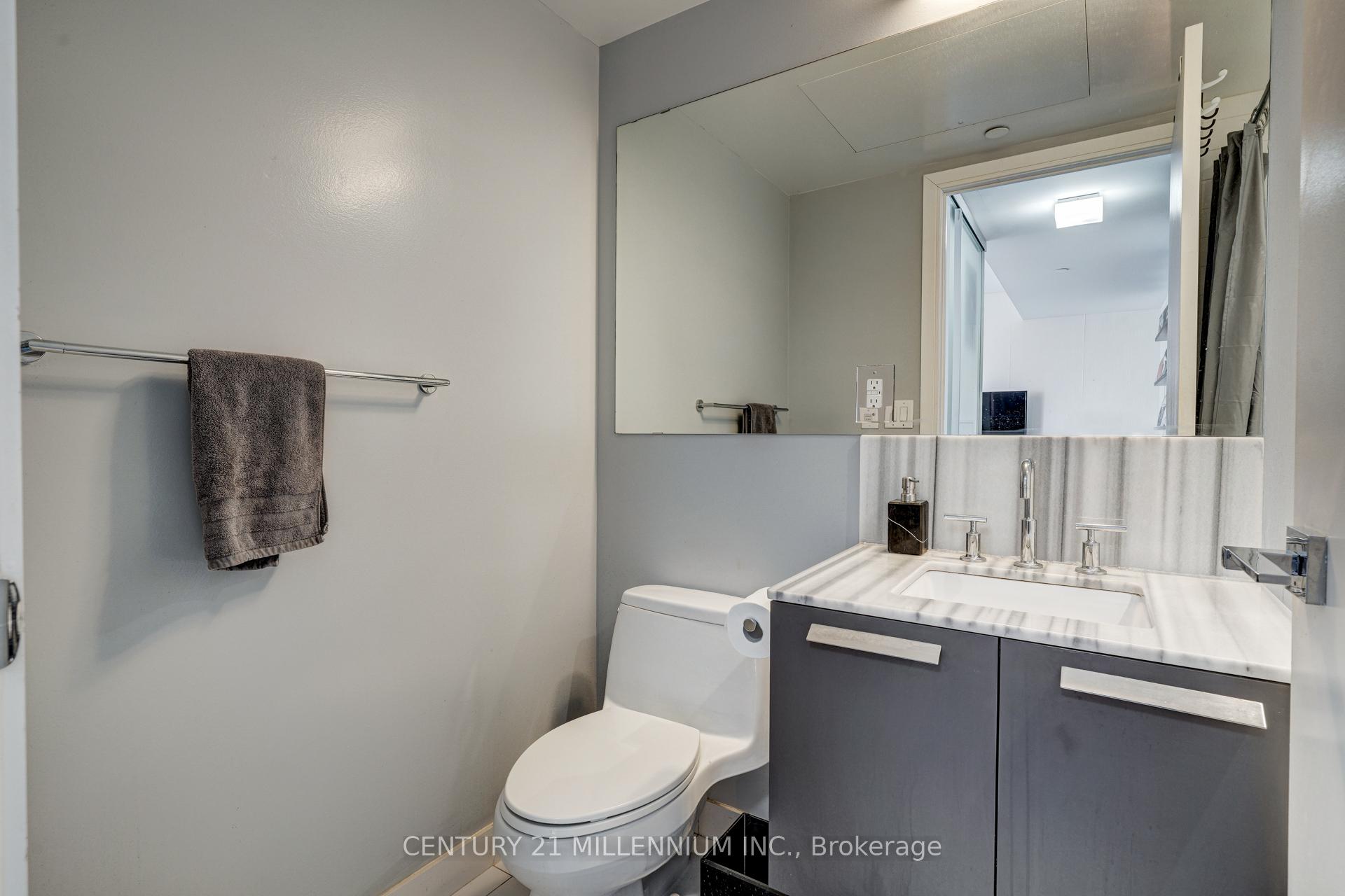 Photo 15 of Unit 801, 42 Charles Street E, Toronto, Church-Yonge Corridor — HOMEH
