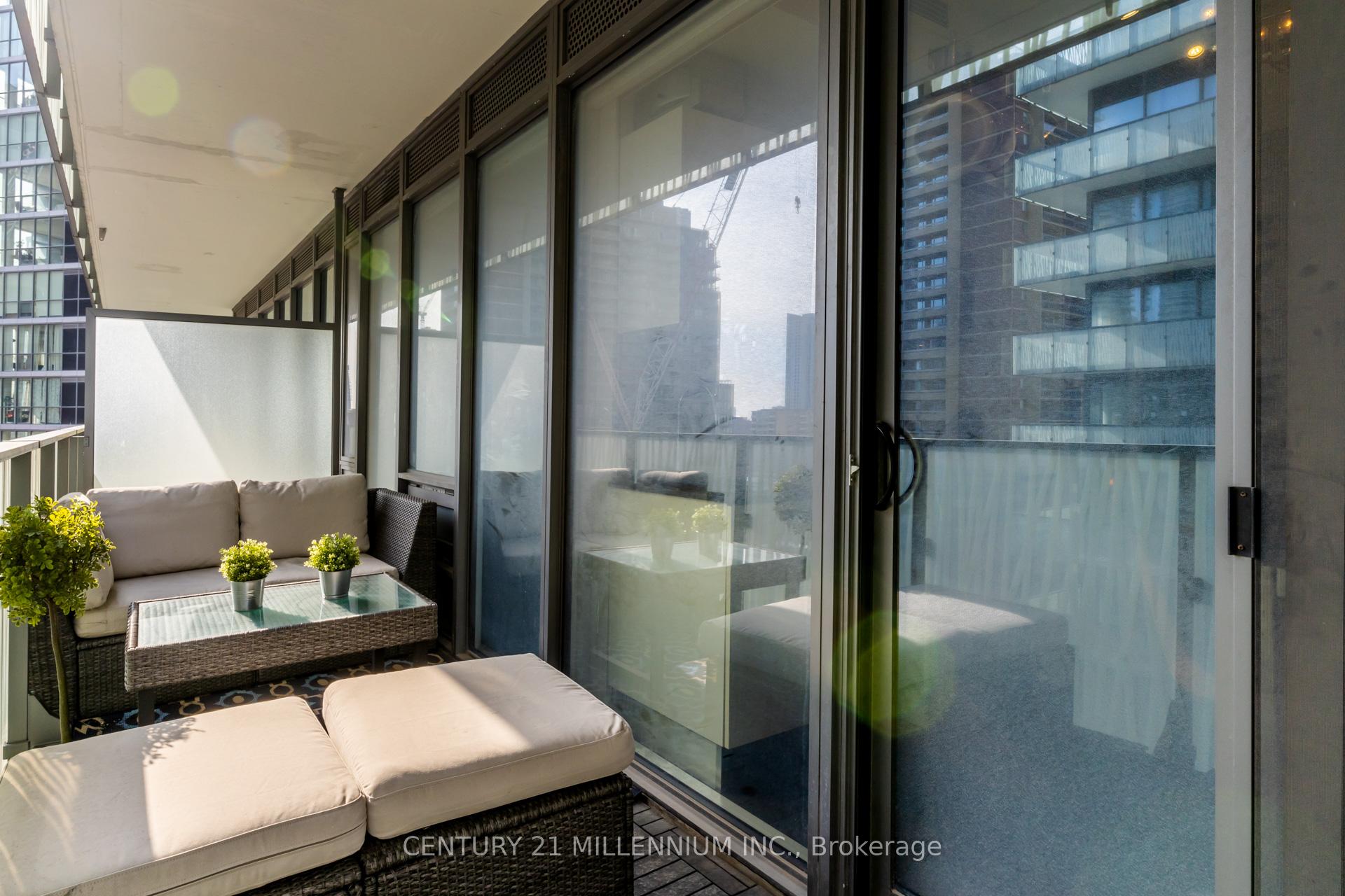 Photo 29 of Unit 801, 42 Charles Street E, Toronto, Church-Yonge Corridor — HOMEH