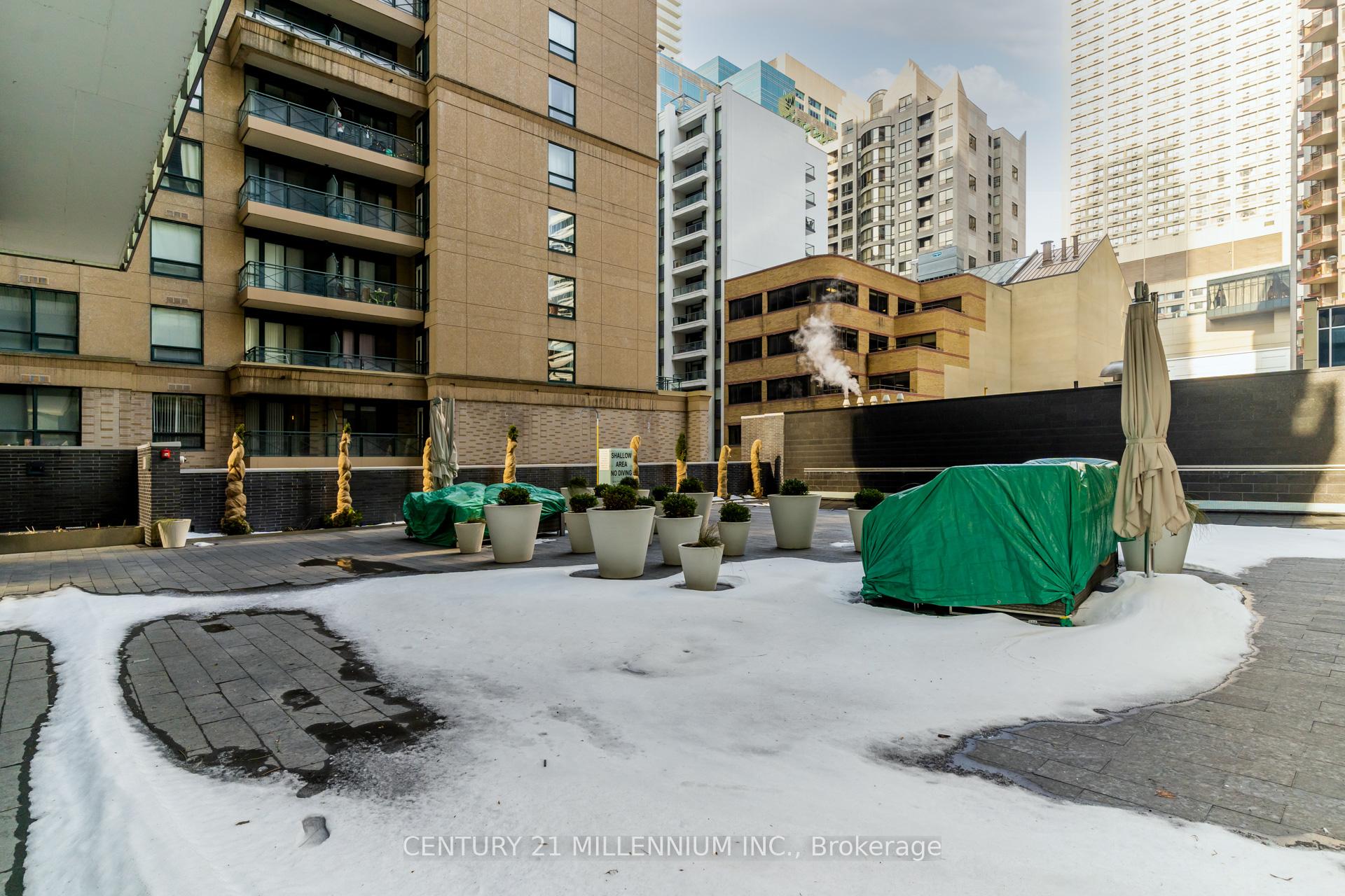 Photo 30 of Unit 801, 42 Charles Street E, Toronto, Church-Yonge Corridor — HOMEH