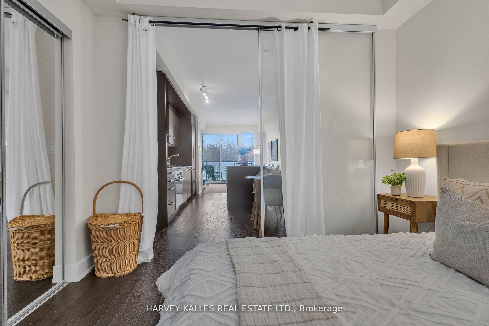 Photo 8 of Unit 408, 3018 Yonge Street, Toronto, Lawrence Park South — HOMEH