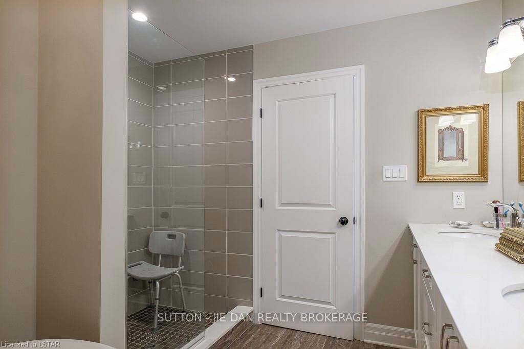 Photo 68 of Unit 3, 555 Sunningdale Road E, London, North B — HOMEH