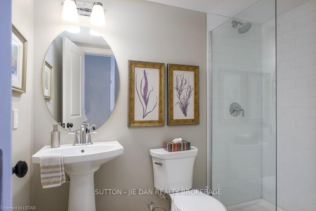 Photo 70 of Unit 3, 555 Sunningdale Road E, London, North B — HOMEH