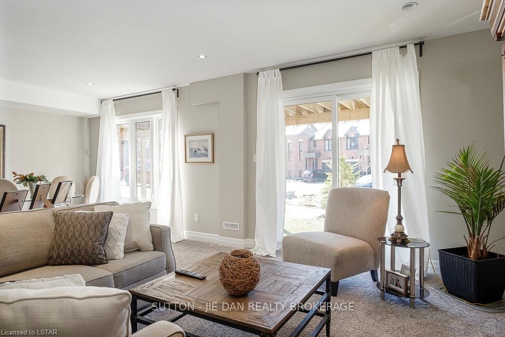 Photo 73 of Unit 3, 555 Sunningdale Road E, London, North B — HOMEH