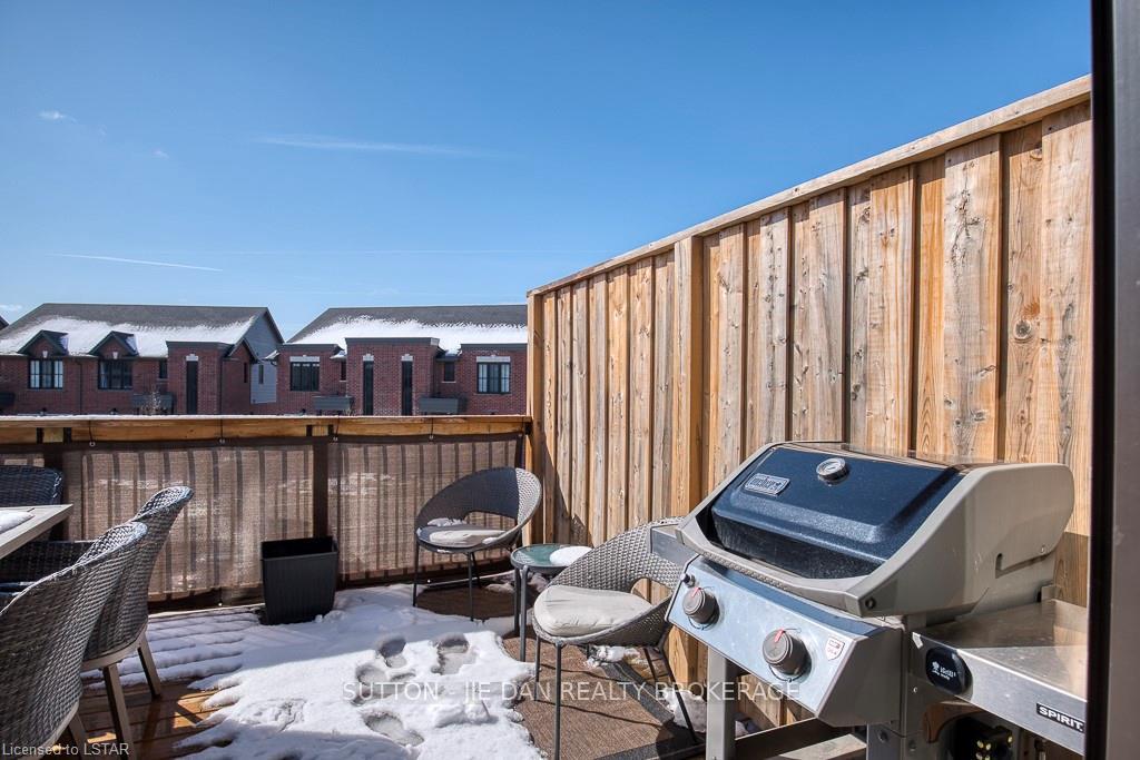 Photo 36 of Unit 3, 555 Sunningdale Road E, London, North B — HOMEH
