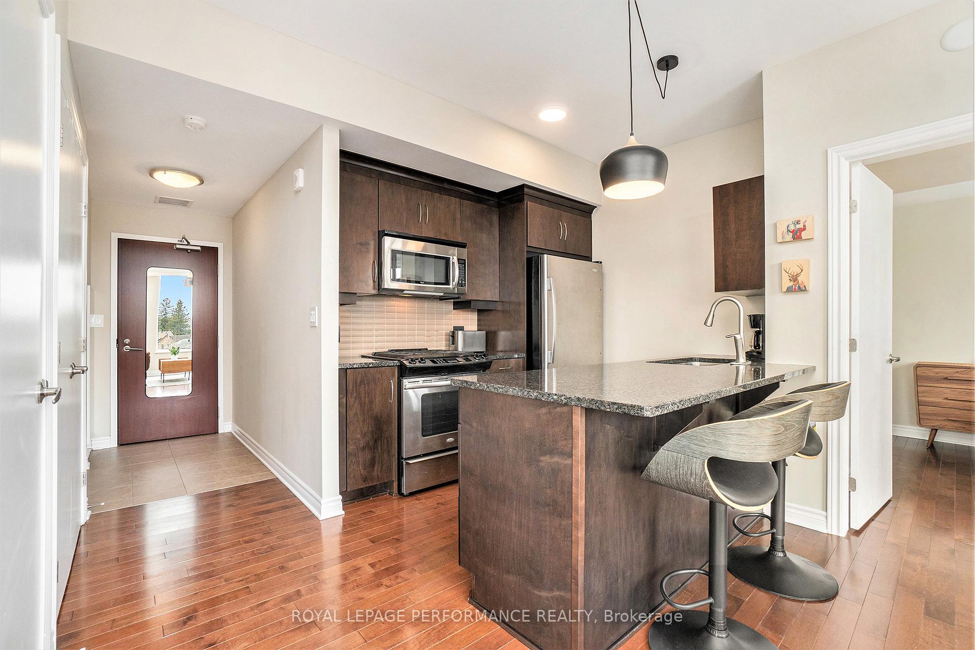 Photo 4 of Unit 513, 575 Byron Avenue, Ottawa, McKellar/Highland — HOMEH